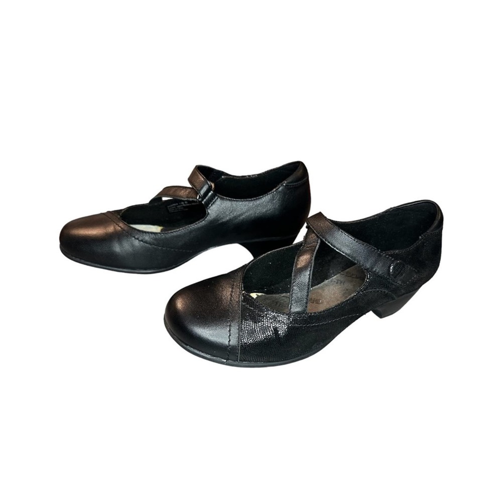 Aravon Black Portia Women's Cross Strap Women's Mary Jane Pumps. Size 7.5